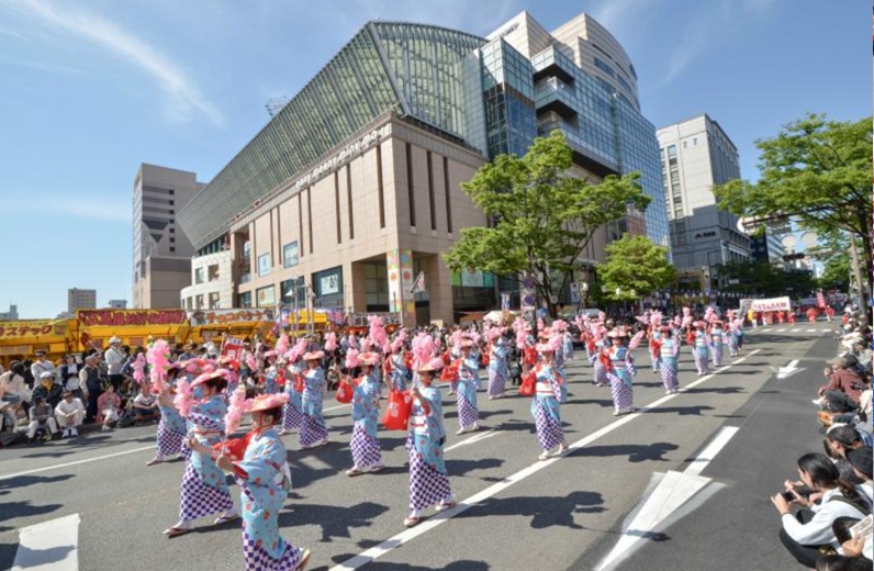 The whole town is filled with Dontaku spirit