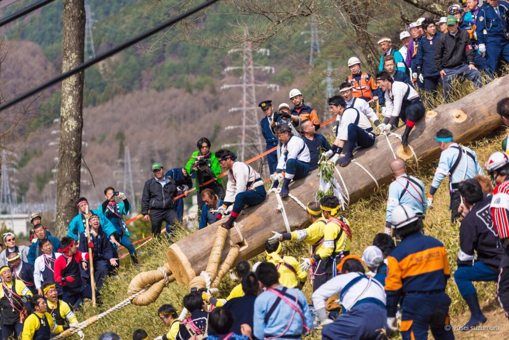 Suwa Shrine Onbashira Festival Kiotoshi